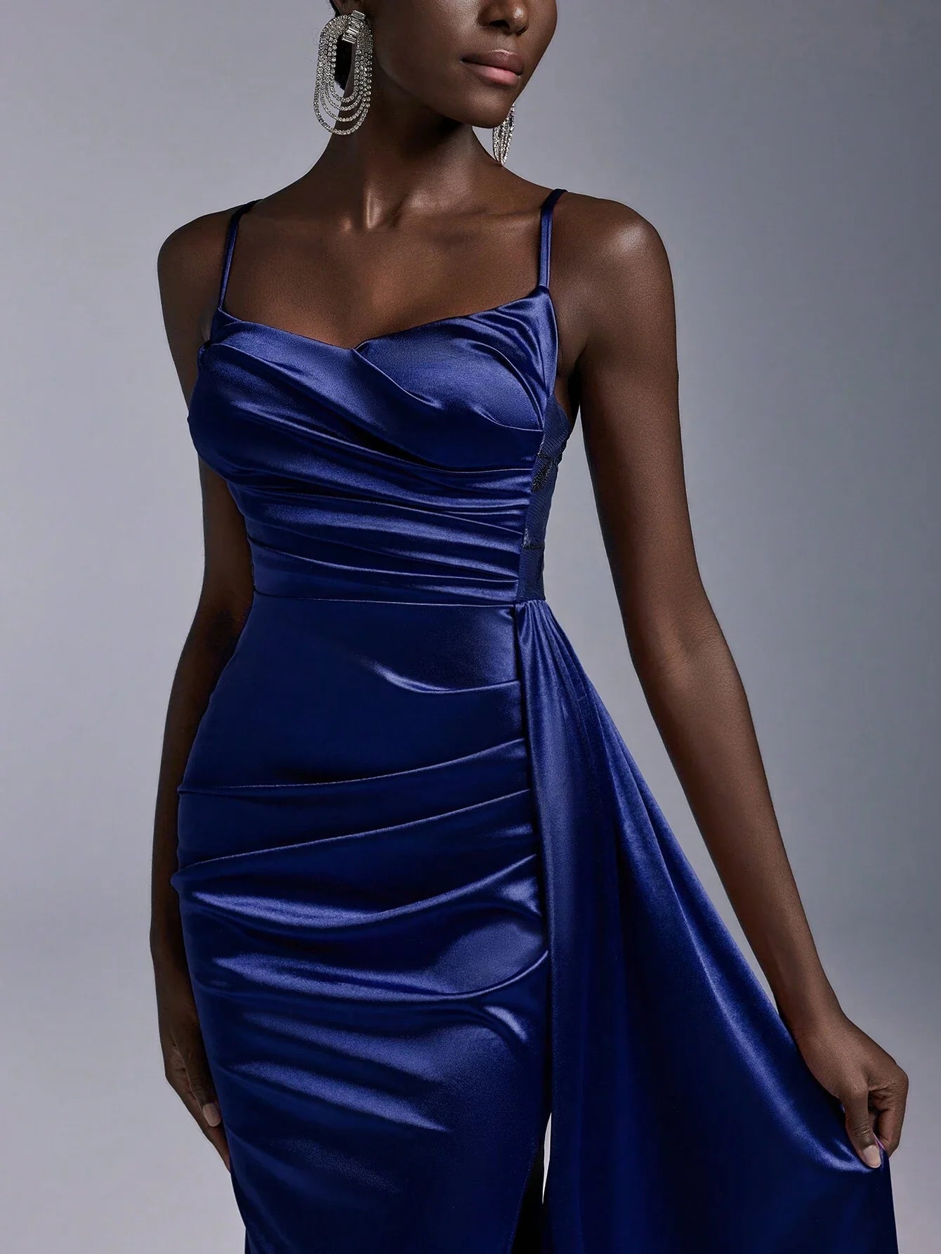 Vestido de Festa em Cetim