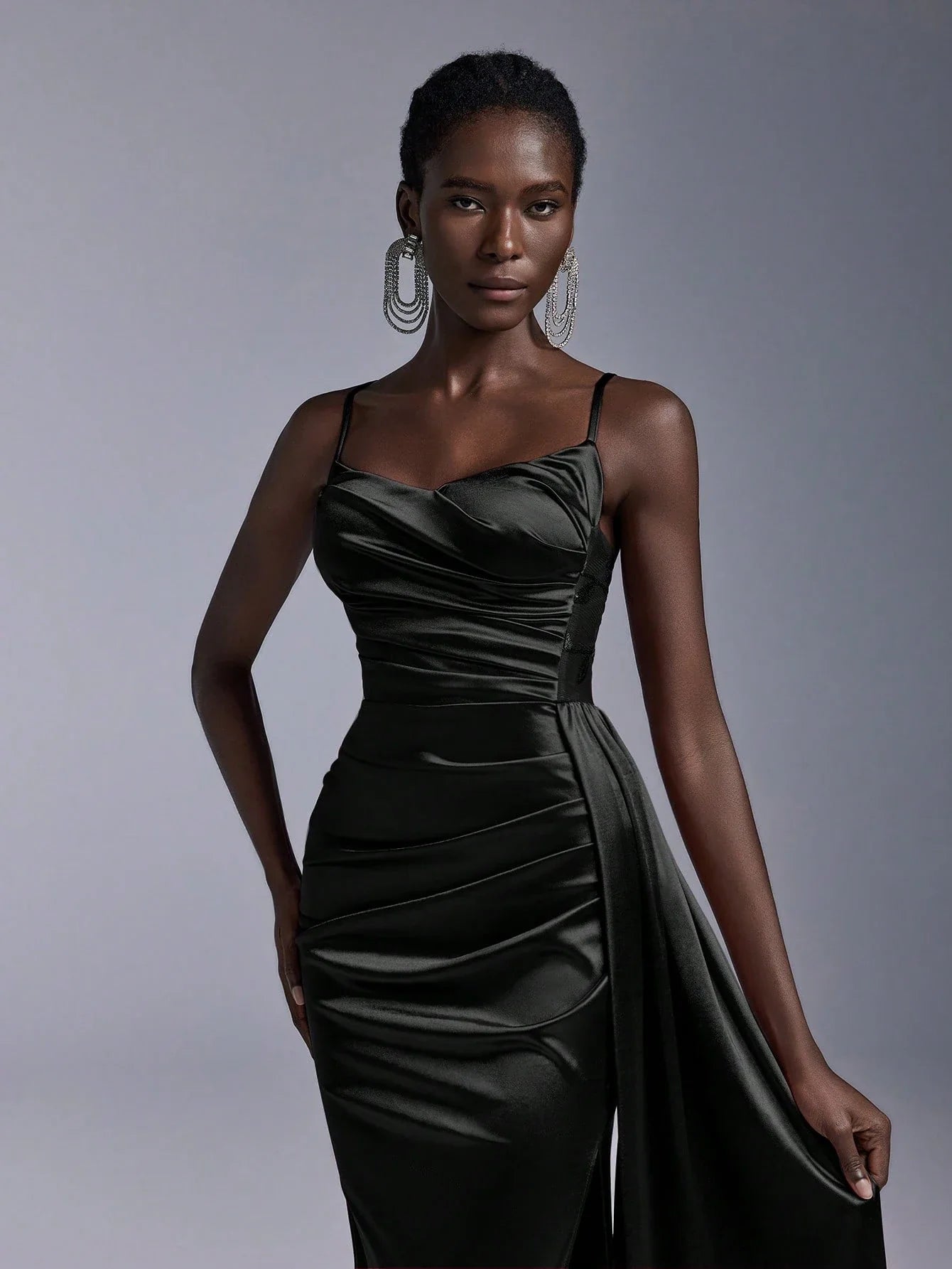 Vestido de Festa em Cetim