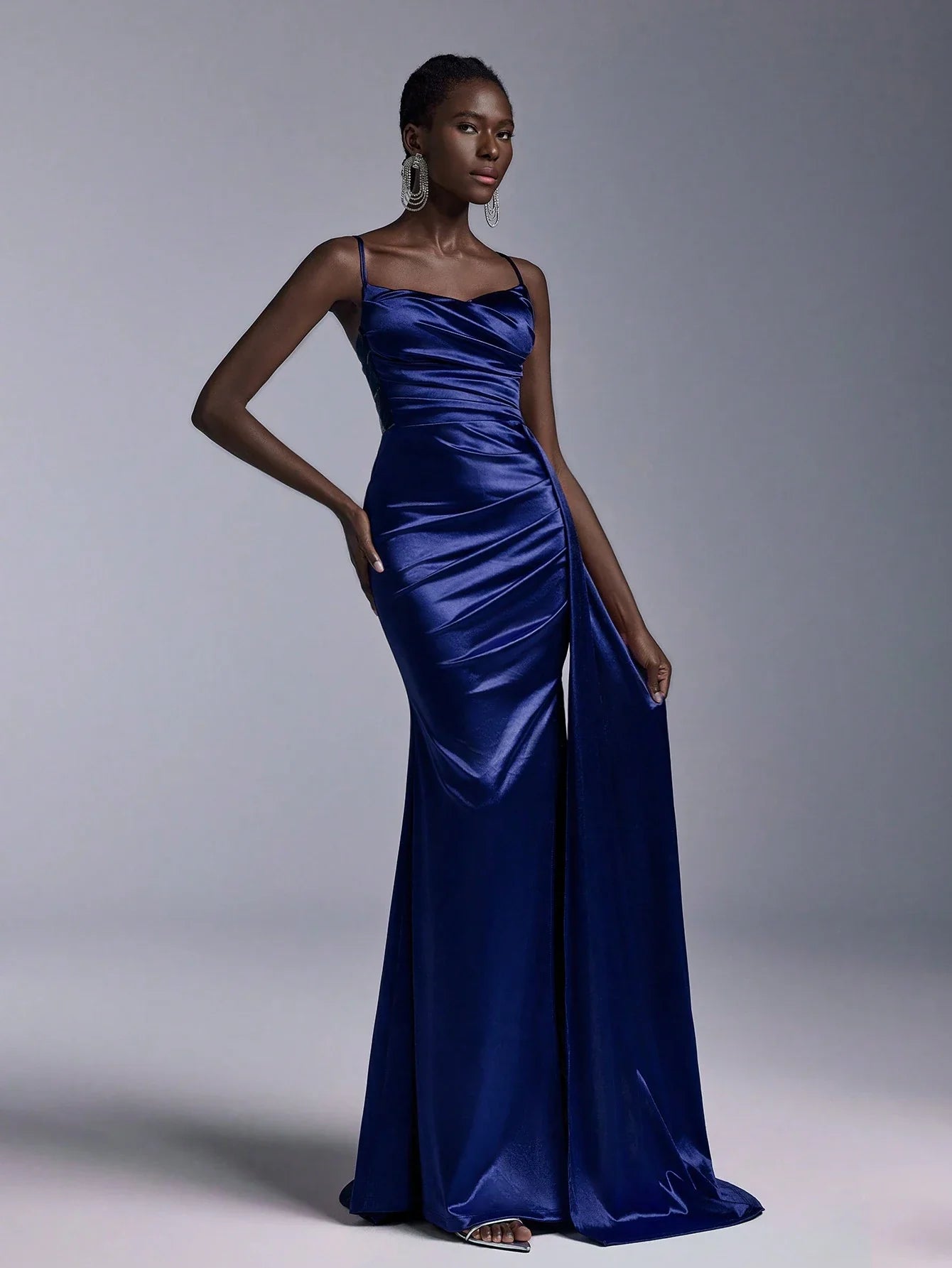 Vestido de Festa em Cetim