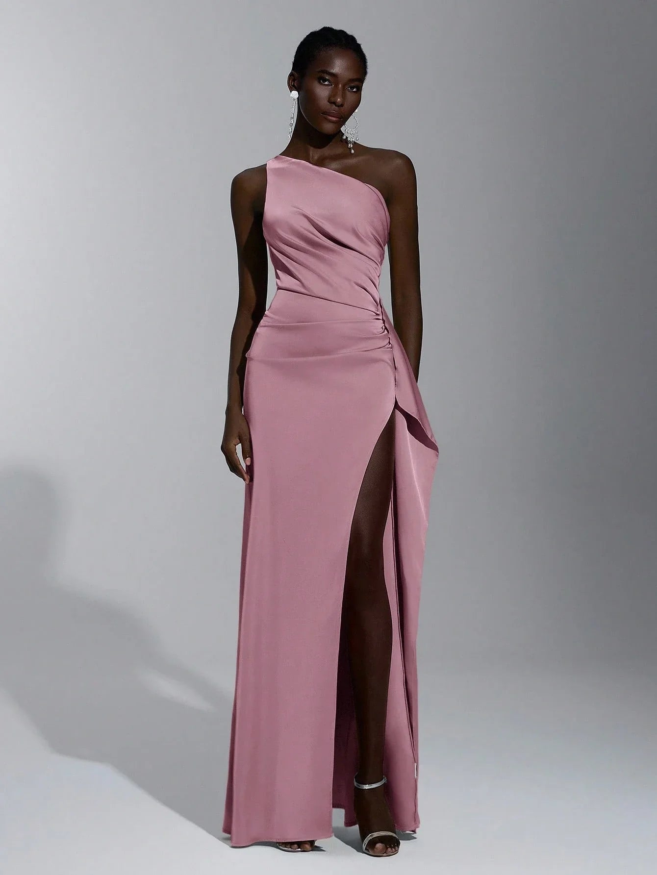 Vestido de Madrinha de Casamento Feminino Sorina em Tecido