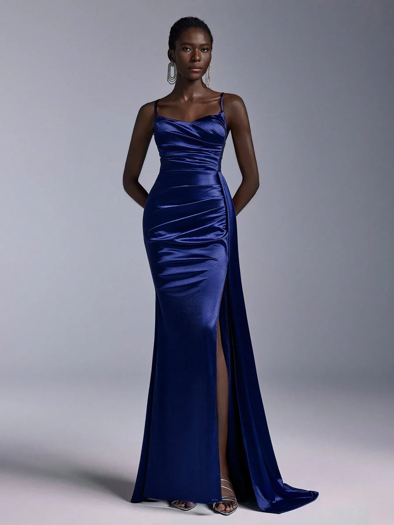 Vestido de Festa em Cetim