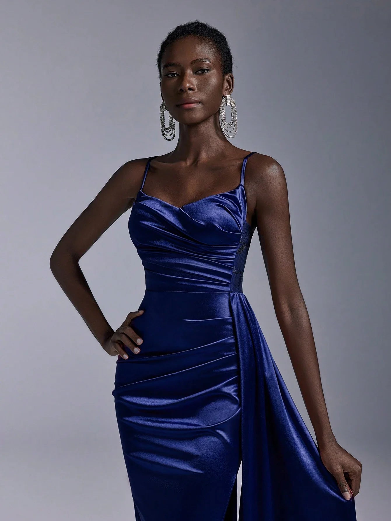 Vestido de Festa em Cetim