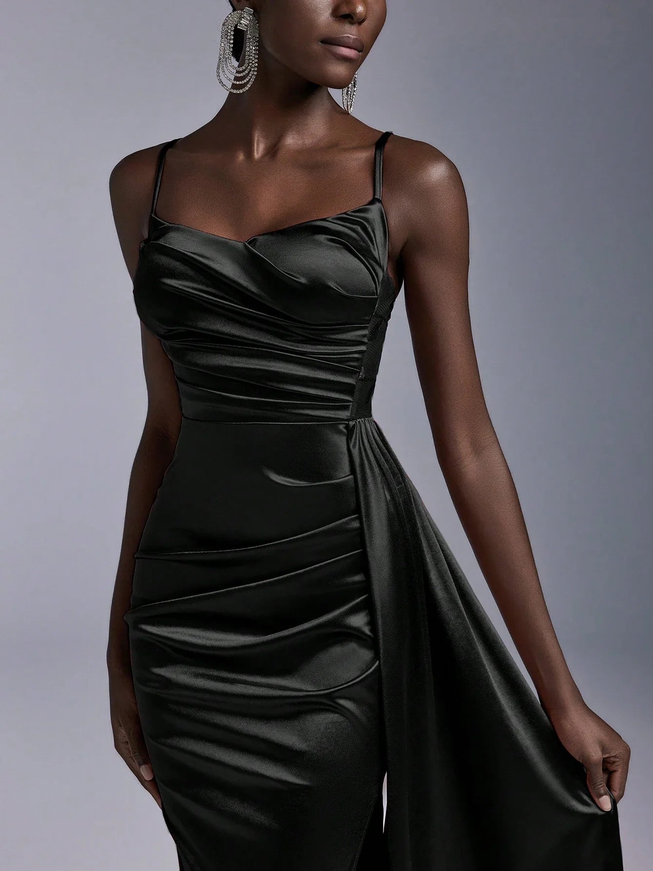 Vestido de Festa em Cetim