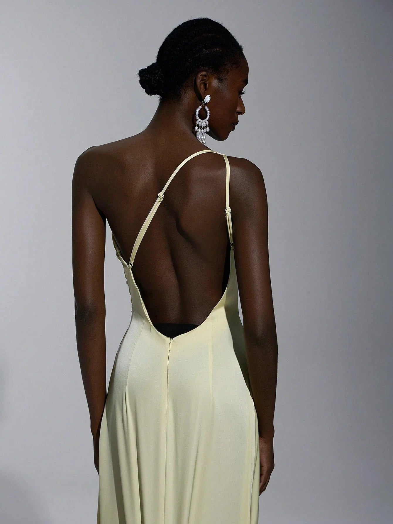 Vestido de Madrinha de Casamento Feminino Sorina em Tecido