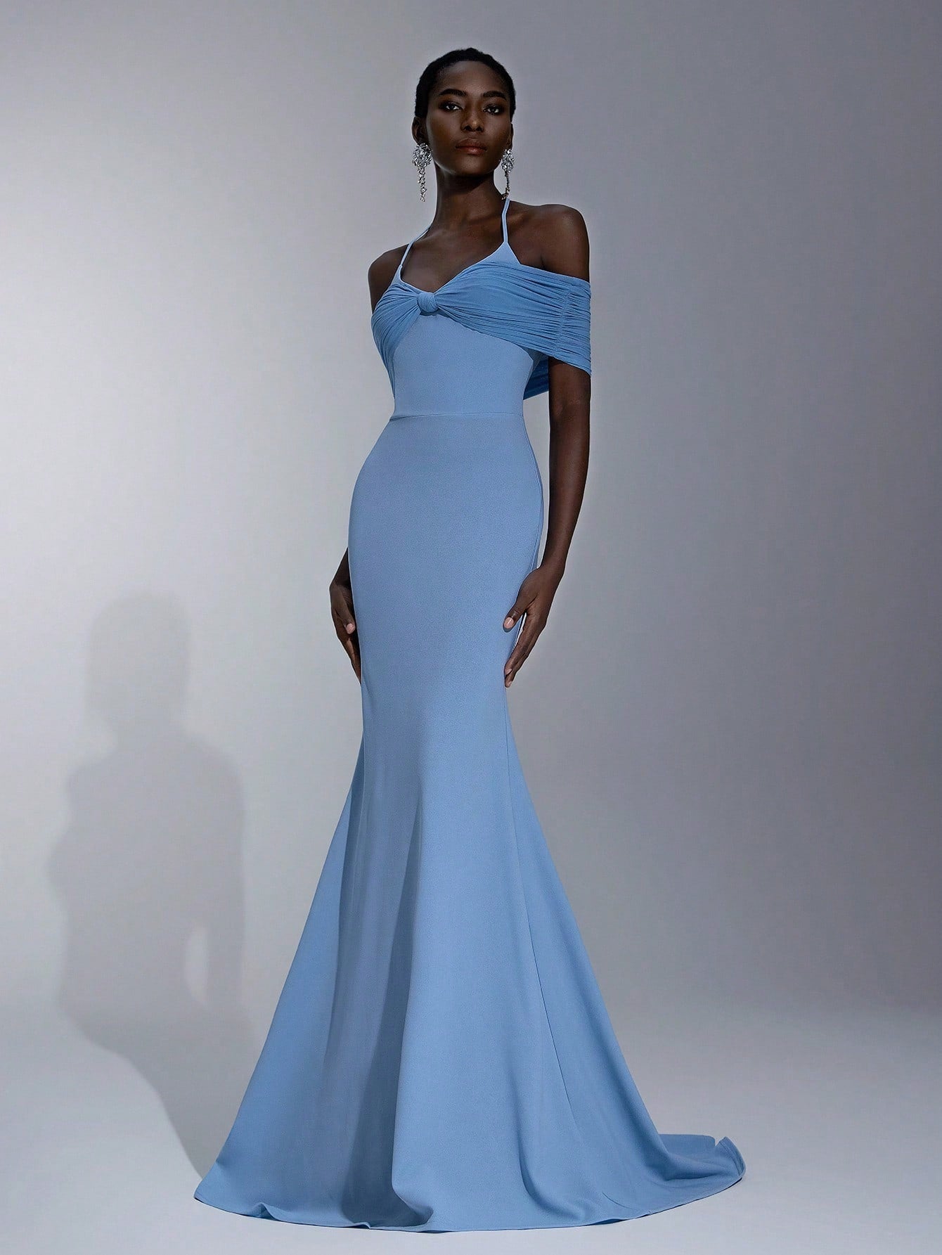 Vestido de Madrinha de Casamento Zofia Slim Fit em Malha