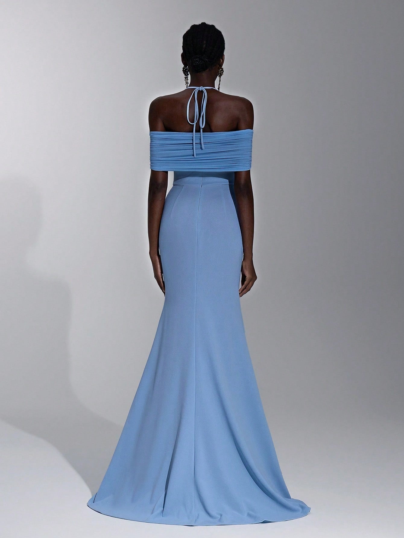 Vestido de Madrinha de Casamento Zofia Slim Fit em Malha